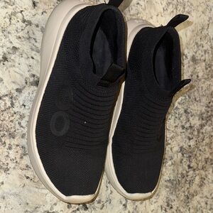 OOFOS OOmy Zen Black Slip-On Shoes